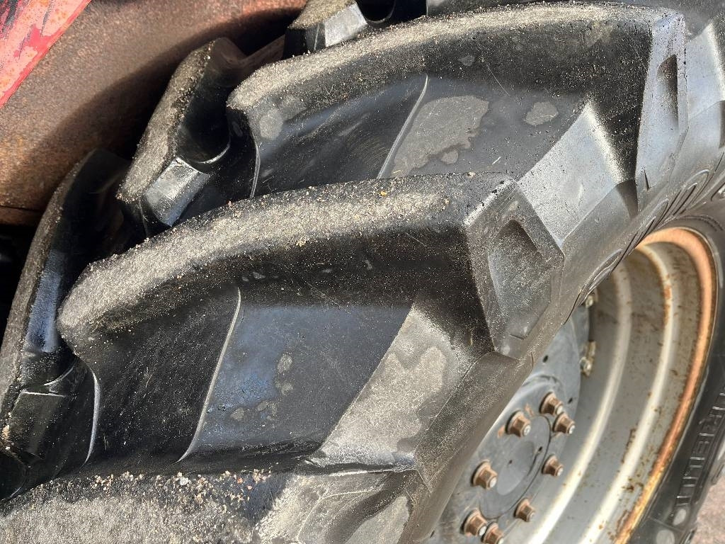 Case IH Maxxum 5150 Dismantled: only spare parts - Traktors: foto 3 Case IH Maxxum 5150 Dismantled: only spare parts - Traktors: foto 3