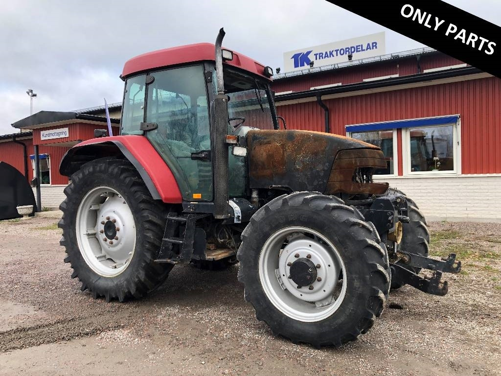 Case IH Maxxum MX100C Dismantled: only spare parts - Traktors: foto 1 Case IH Maxxum MX100C Dismantled: only spare parts - Traktors: foto 1