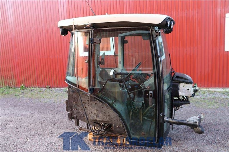 Claas 840 - Kabīne - Lauksaimniecības tehnika: foto 2 Claas 840 - Kabīne - Lauksaimniecības tehnika: foto 2