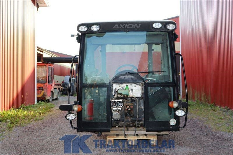 Claas 840 - Kabīne - Lauksaimniecības tehnika: foto 1 Claas 840 - Kabīne - Lauksaimniecības tehnika: foto 1