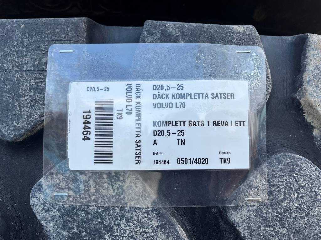 Däck på fälg 20,5-R25 Volvo L70 , 6300 , L90 - Riepa - Celtniecības tehnika: foto 3 Däck på fälg 20,5-R25 Volvo L70 , 6300 , L90 - Riepa - Celtniecības tehnika: foto 3