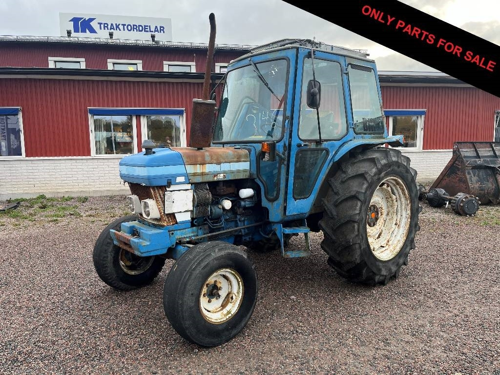 Ford 4610 Dismantled. Only sold as spare parts - Traktors: foto 1 Ford 4610 Dismantled. Only sold as spare parts - Traktors: foto 1