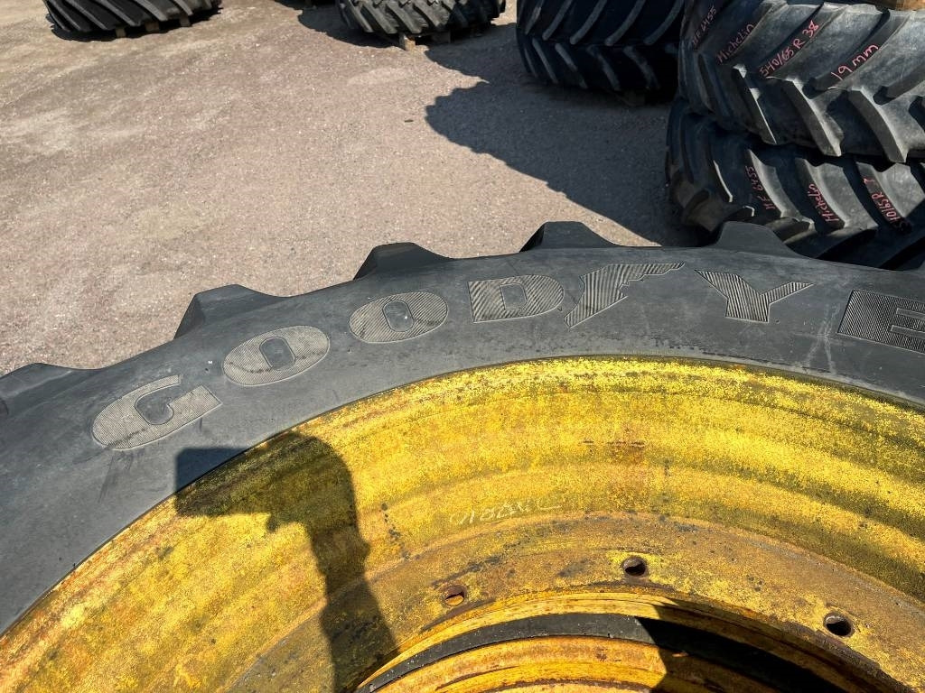 Goodyear 20,8R42 till John Deere - Riepa - Lauksaimniecības tehnika: foto 3 Goodyear 20,8R42 till John Deere - Riepa - Lauksaimniecības tehnika: foto 3