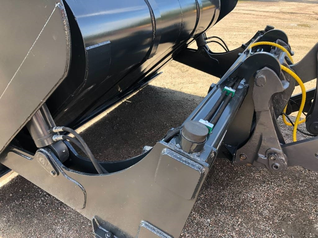 Högtippskopa / Hightipp bucket 9 Kubik - Iekrāvēja kauss - Celtniecības tehnika: foto 3 Högtippskopa / Hightipp bucket 9 Kubik - Iekrāvēja kauss - Celtniecības tehnika: foto 3