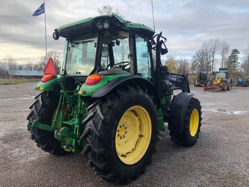 John Deere 5080 R Dismantled: only spare parts - Traktors: foto 3 John Deere 5080 R Dismantled: only spare parts - Traktors: foto 3