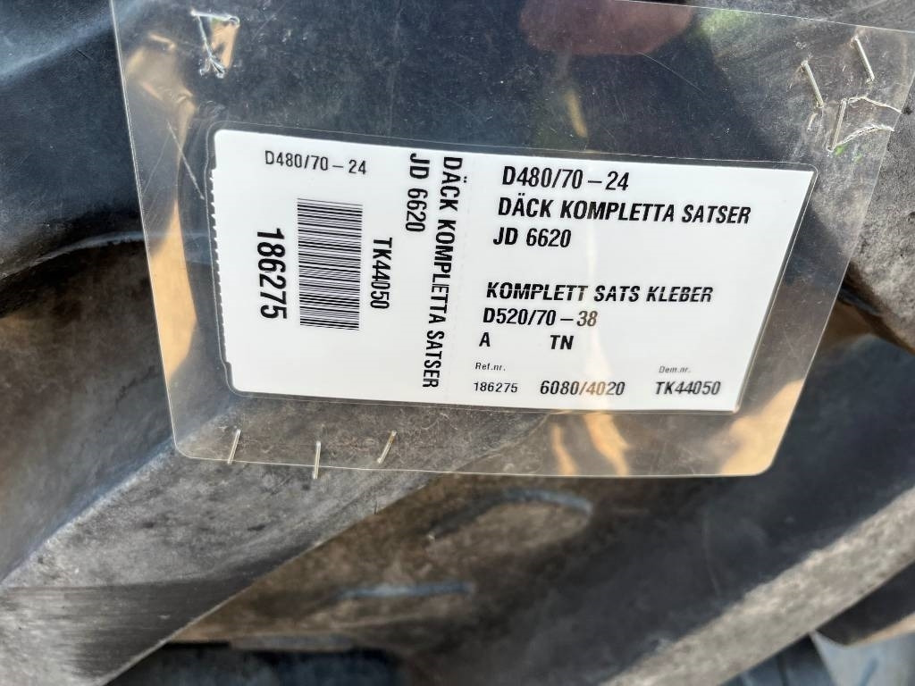 Kleber 520/70R38 480/70R24 till JD 6620 - Riepa - Lauksaimniecības tehnika: foto 2 Kleber 520/70R38 480/70R24 till JD 6620 - Riepa - Lauksaimniecības tehnika: foto 2