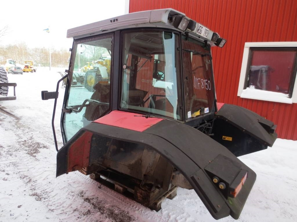Massey Ferguson 8150 - Kabīne - Traktors: foto 2 Massey Ferguson 8150 - Kabīne - Traktors: foto 2