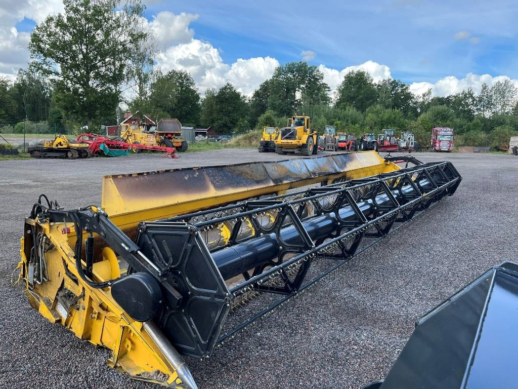 New Holland 35G Skärbord / Header - Labības heders: foto 4 New Holland 35G Skärbord / Header - Labības heders: foto 4