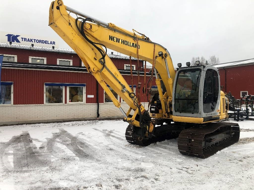 New Holland Kobelco E135SR dismantled: only spare parts - Kāpurķēžu ekskavators: foto 2 New Holland Kobelco E135SR dismantled: only spare parts - Kāpurķēžu ekskavators: foto 2