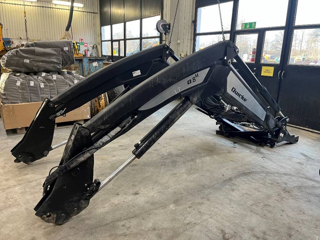 Reservdelar / Parts till Ålö Quicke Q8 - Frontālais iekrāvējs: foto 2 Reservdelar / Parts till Ålö Quicke Q8 - Frontālais iekrāvējs: foto 2