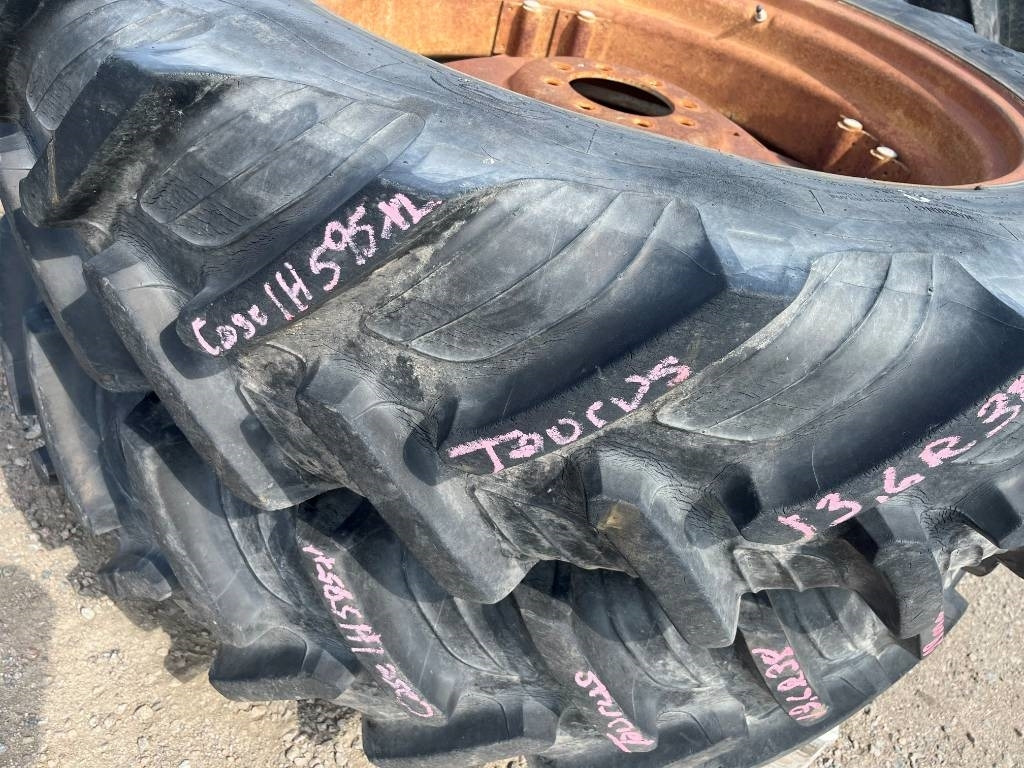 Taurus 13,6-R38 på fälg Case , MF , BM , IH - Riepa - Lauksaimniecības tehnika: foto 3 Taurus 13,6-R38 på fälg Case , MF , BM , IH - Riepa - Lauksaimniecības tehnika: foto 3