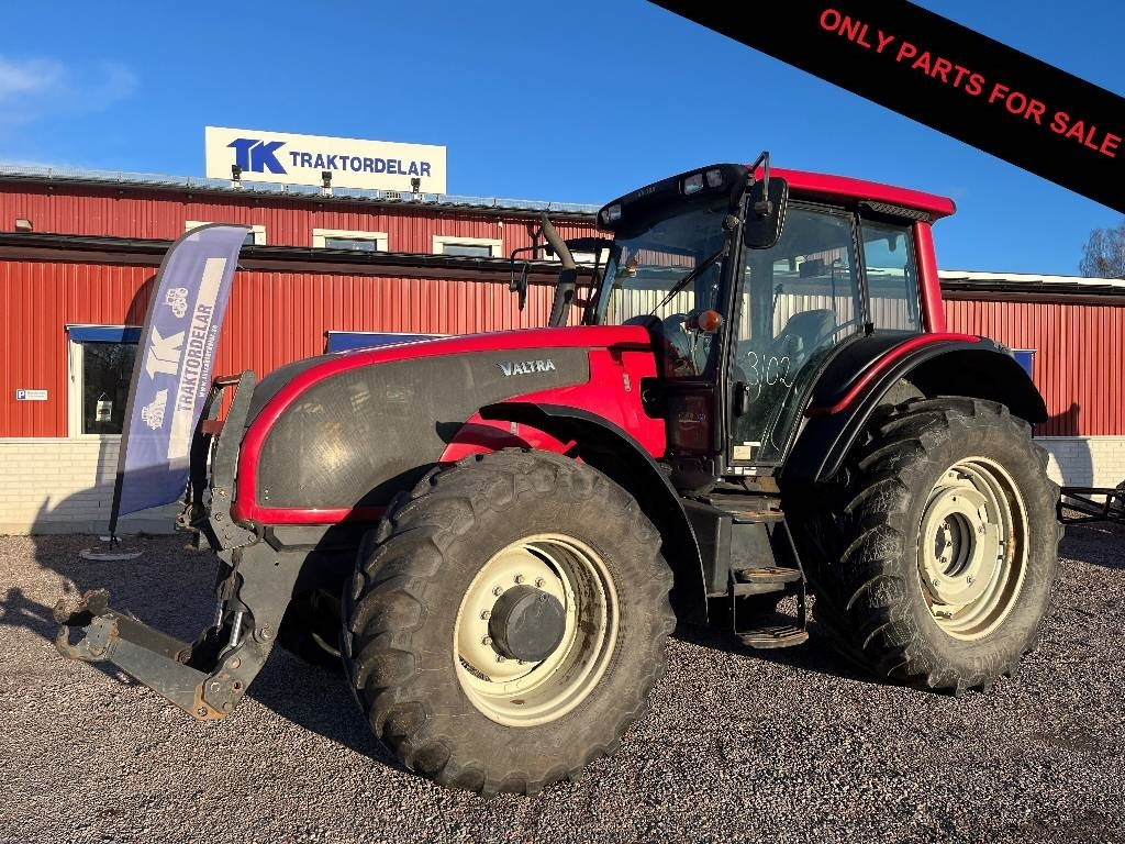 Valtra Valmet T 151 Dismantled: only spare parts - Traktors: foto 1 Valtra Valmet T 151 Dismantled: only spare parts - Traktors: foto 1