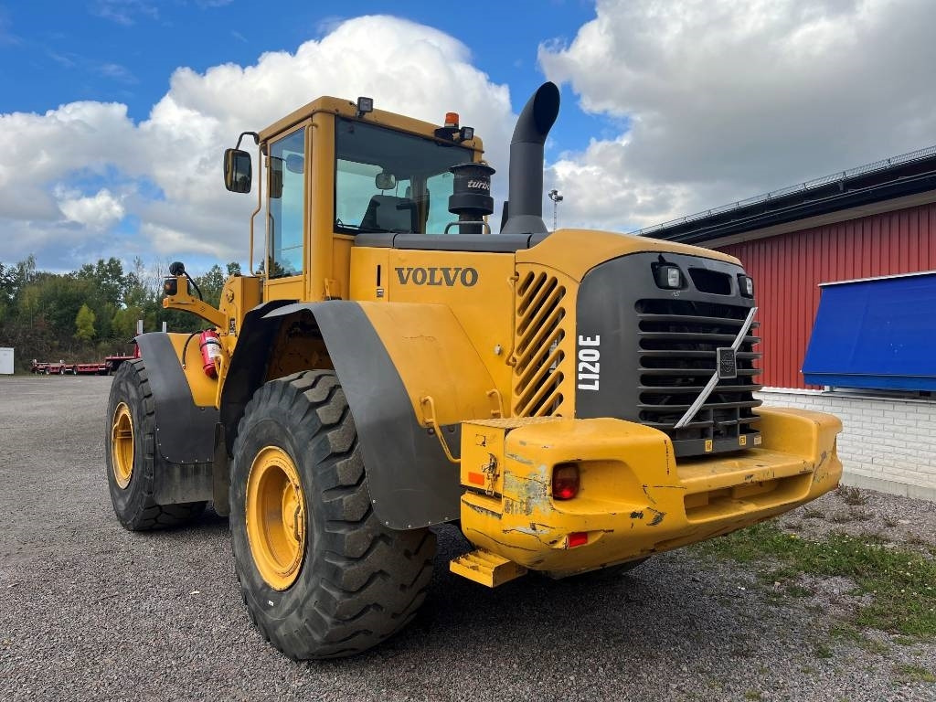Volvo L 120 E - Riteņu iekrāvējs: foto 3 Volvo L 120 E - Riteņu iekrāvējs: foto 3