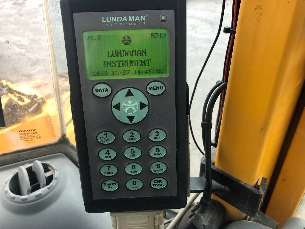 Volvo L 220 E Dismantled: only spare parts - Riteņu iekrāvējs: foto 3 Volvo L 220 E Dismantled: only spare parts - Riteņu iekrāvējs: foto 3