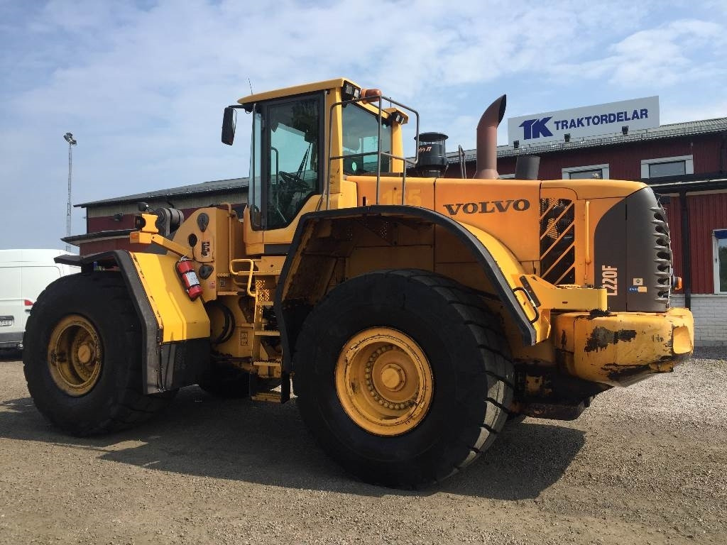 Volvo L 220 F Delar / Parts - Riteņu iekrāvējs: foto 2 Volvo L 220 F Delar / Parts - Riteņu iekrāvējs: foto 2