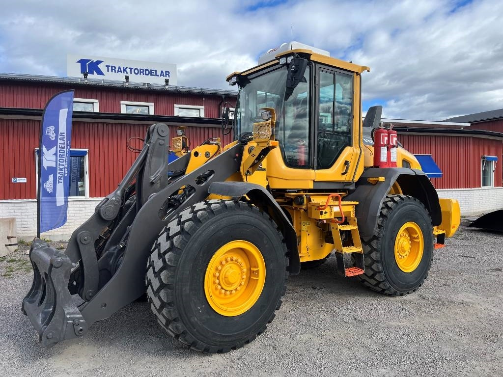 Volvo L 90 H - Riteņu iekrāvējs: foto 1 Volvo L 90 H - Riteņu iekrāvējs: foto 1