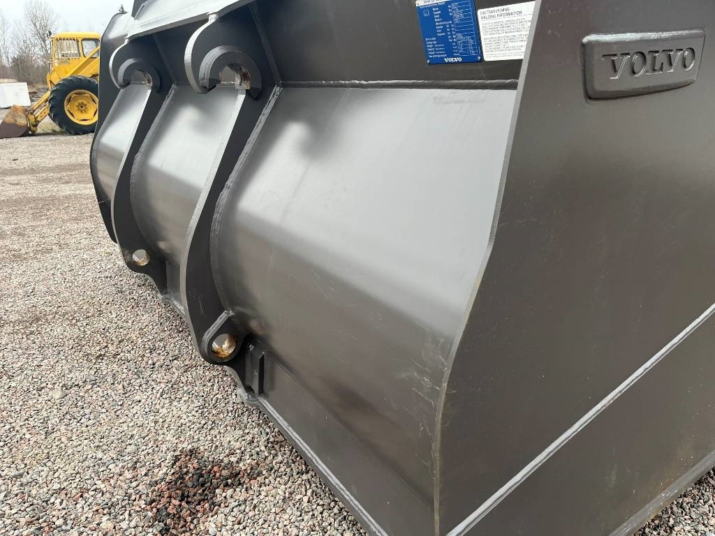 Kauss - Celtniecības tehnika Volvo L150H L180H Ny Skopa Volvo L150 L180 Bucket: foto 9