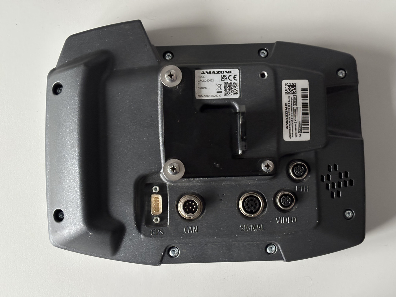 Amazone AmaTron 4 Ama Tron Terminal Sterujący Isobus Licencja - Elektrosistēma - Lauksaimniecības tehnika: foto 5 Amazone AmaTron 4 Ama Tron Terminal Sterujący Isobus Licencja - Elektrosistēma - Lauksaimniecības tehnika: foto 5