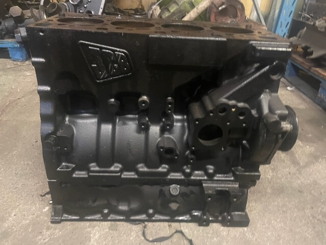 Blok silnika JCB 444 dieselmax tier3 tier4 - Cilindru bloks - Lauksaimniecības tehnika: foto 3 Blok silnika JCB 444 dieselmax tier3 tier4 - Cilindru bloks - Lauksaimniecības tehnika: foto 3