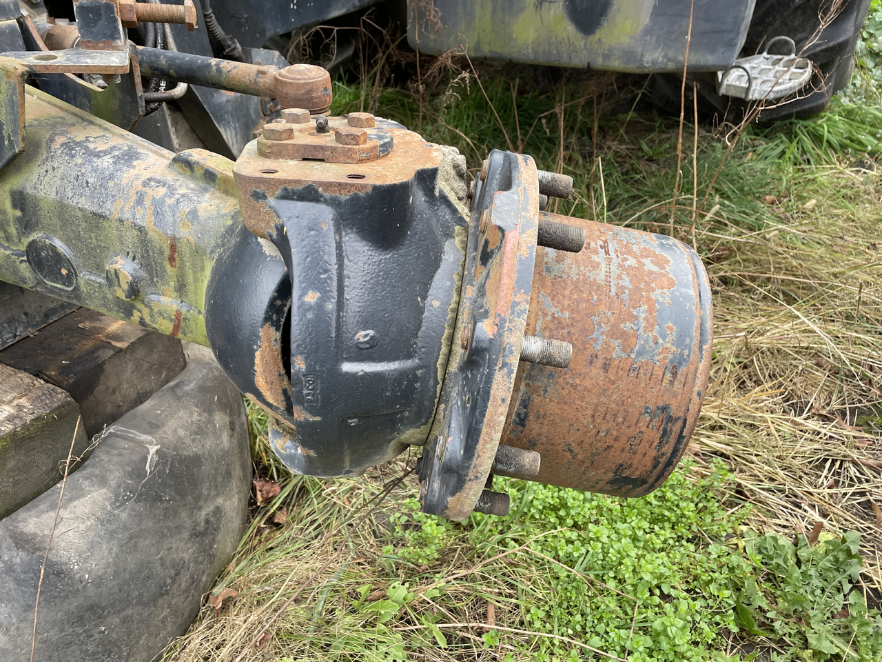 Carraro 20.49 149434 - oś przednia - zwolnica zwrotnica półoś obudowa mostu - Grozāmass - Lauksaimniecības tehnika: foto 3 Carraro 20.49 149434 - oś przednia - zwolnica zwrotnica półoś obudowa mostu - Grozāmass - Lauksaimniecības tehnika: foto 3