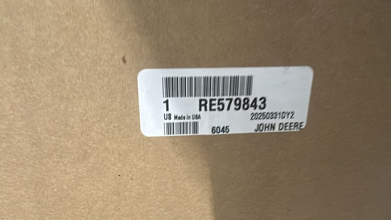 John Deere 7R 7210R 7270R 7230R 7250R 7310R Zbiornik chłodnicy Zbiornik Płynu RE579843 NOWY - Citas iekārtas: foto 2 John Deere 7R 7210R 7270R 7230R 7250R 7310R Zbiornik chłodnicy Zbiornik Płynu RE579843 NOWY - Citas iekārtas: foto 2