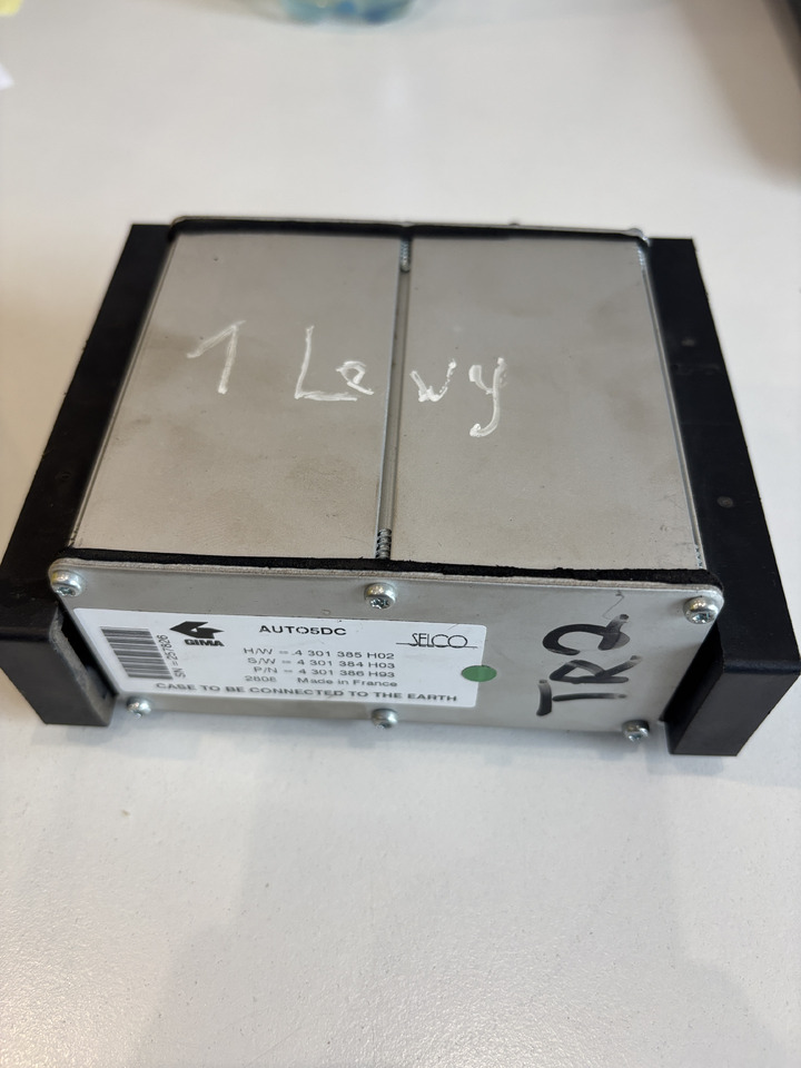 Claas Axion Arion C-MATIC - moduł sterownik ECU Auto5DC 4301385H02 - Elektroniskais vadības bloks (ECU) - Lauksaimniecības tehnika: foto 3 Claas Axion Arion C-MATIC - moduł sterownik ECU Auto5DC 4301385H02 - Elektroniskais vadības bloks (ECU) - Lauksaimniecības tehnika: foto 3