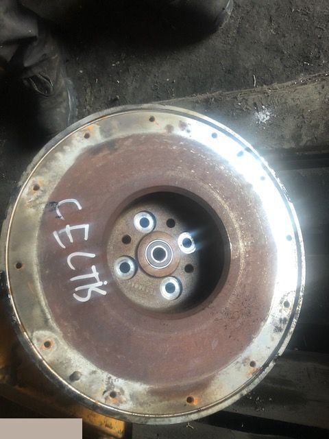 Claas Celtis - Koło Zamachowe R502874 R502857 R502664 - Spararats - Lauksaimniecības tehnika: foto 2 Claas Celtis - Koło Zamachowe R502874 R502857 R502664 - Spararats - Lauksaimniecības tehnika: foto 2