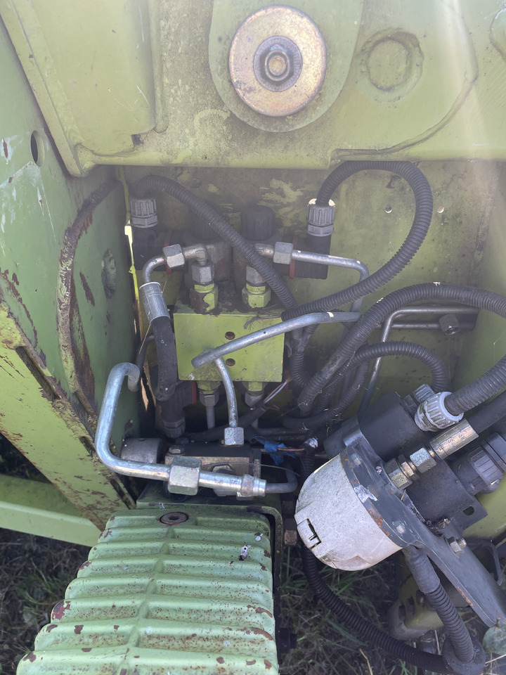 Hidrauliskais cilindrs - Lauksaimniecības tehnika Claas Conspeed 8-75 FC przystawka do kukurydzy - siłownik hydrauliczny 0009958470: foto 9