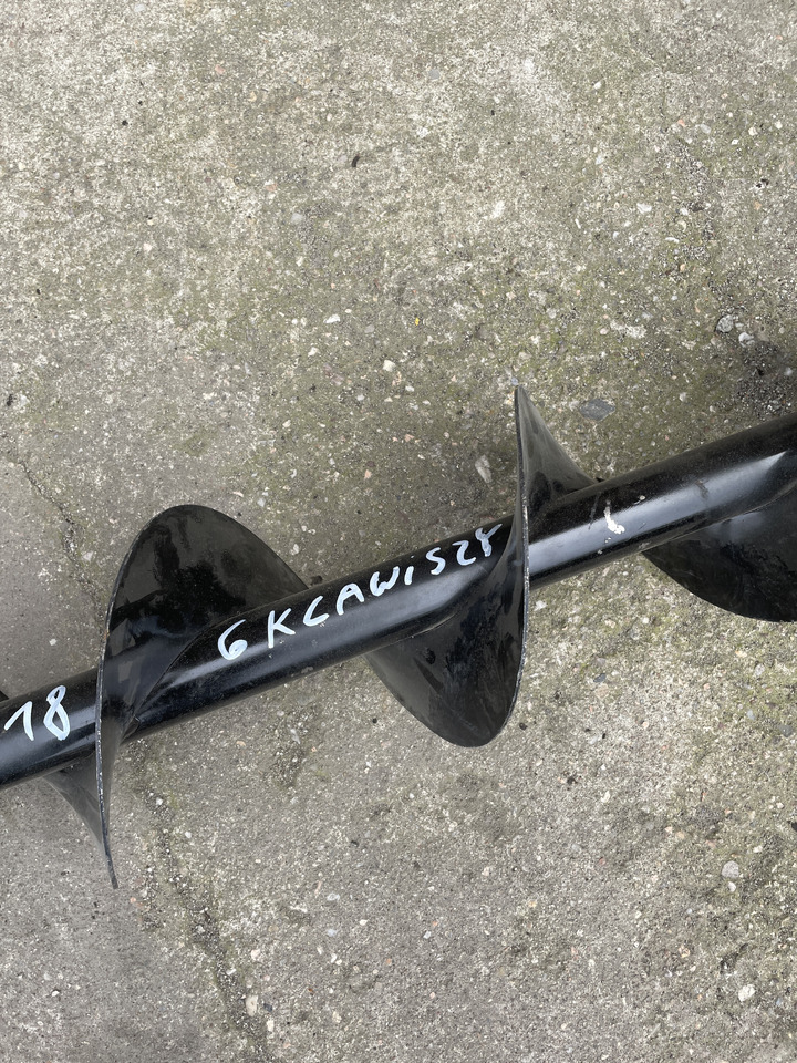 Claas Dominator Mega - ślimak ziarna 6 klawiszy 618523 0006185230 - Zemes urbis - Lauksaimniecības tehnika: foto 5 Claas Dominator Mega - ślimak ziarna 6 klawiszy 618523 0006185230 - Zemes urbis - Lauksaimniecības tehnika: foto 5