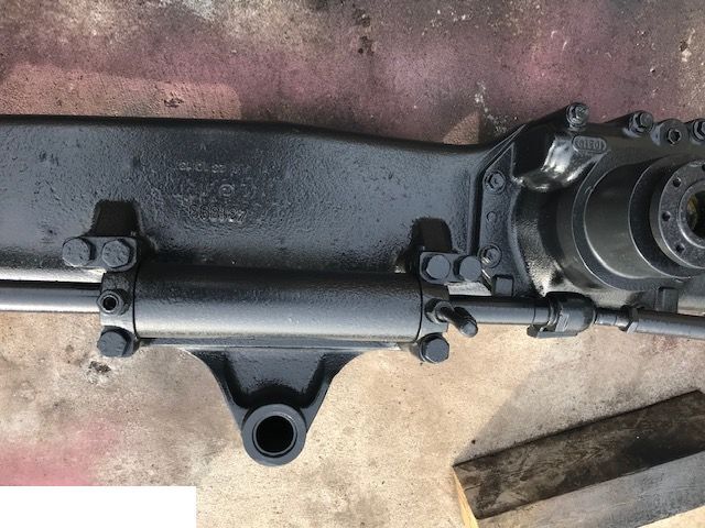 Claas JAGUAR 900 - Tylny Napęd - Aizmugurējā ass - Lopbarības kombains: foto 3 Claas JAGUAR 900 - Tylny Napęd - Aizmugurējā ass - Lopbarības kombains: foto 3