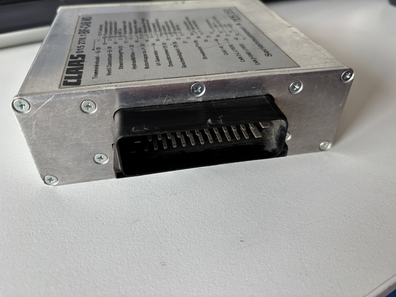 Claas LEXION 510 520 530 560 570 580 Moduł Sterownik BIF-CAB MD 015278.1 015278.6 00 0015 278 6 - Elektroniskais vadības bloks (ECU) - Labības kombains: foto 2 Claas LEXION 510 520 530 560 570 580 Moduł Sterownik BIF-CAB MD 015278.1 015278.6 00 0015 278 6 - Elektroniskais vadības bloks (ECU) - Labības kombains: foto 2