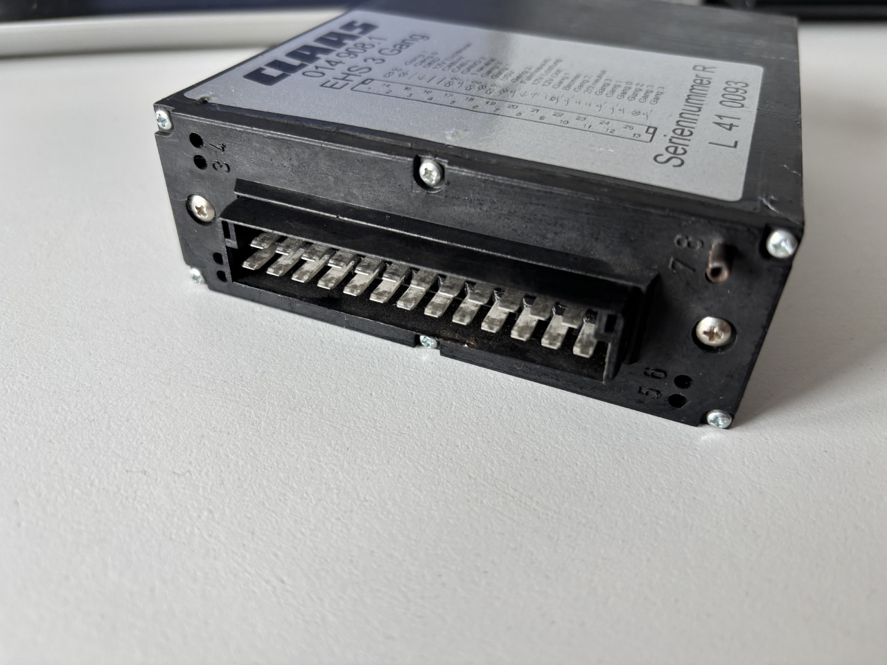 Claas LEXION 510 530 540 560 580 Moduł Sterownik EHS 3 Gang 00 0014 908 4 014908.X - Elektroniskais vadības bloks (ECU) - Labības kombains: foto 2 Claas LEXION 510 530 540 560 580 Moduł Sterownik EHS 3 Gang 00 0014 908 4 014908.X - Elektroniskais vadības bloks (ECU) - Labības kombains: foto 2