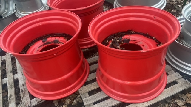 Claas Lexion 500 / 600 / 700 800/65R32 Felgi - Riteņa disks - Lauksaimniecības tehnika: foto 2 Claas Lexion 500 / 600 / 700 800/65R32 Felgi - Riteņa disks - Lauksaimniecības tehnika: foto 2