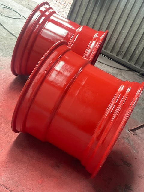 Claas Lexion Felga 27x32 - Riteņa disks - Lauksaimniecības tehnika: foto 1 Claas Lexion Felga 27x32 - Riteņa disks - Lauksaimniecības tehnika: foto 1