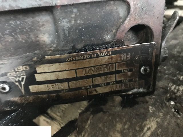 Deutz F3L1011 - Korbowody - Klanis - Lauksaimniecības tehnika: foto 3 Deutz F3L1011 - Korbowody - Klanis - Lauksaimniecības tehnika: foto 3