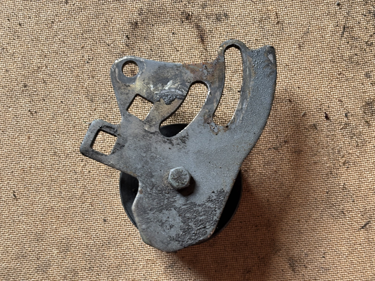 Deutz TD2011 D2011 D2011L04W Napinacz 04103376 - Dzesēšanas sistēma: foto 2 Deutz TD2011 D2011 D2011L04W Napinacz 04103376 - Dzesēšanas sistēma: foto 2