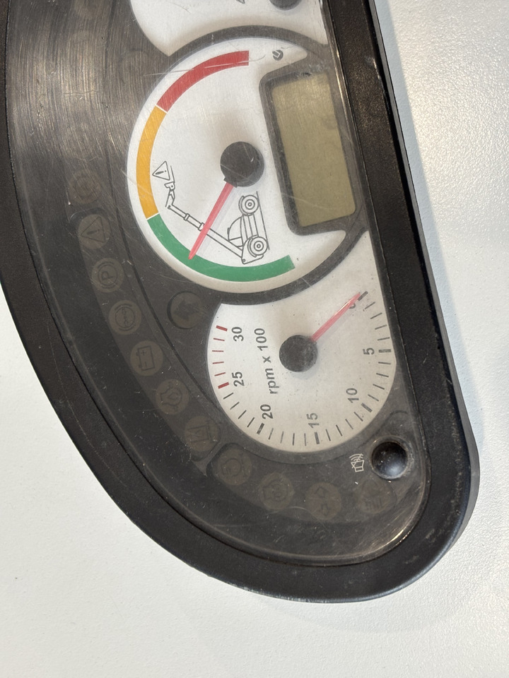 Dieci 185 Pegasus - Ładowarka Teleskopowa - Licznik Panel Kontrolek 05500036.02 - Mērinstrumentu panelis - Celtniecības tehnika: foto 2 Dieci 185 Pegasus - Ładowarka Teleskopowa - Licznik Panel Kontrolek 05500036.02 - Mērinstrumentu panelis - Celtniecības tehnika: foto 2