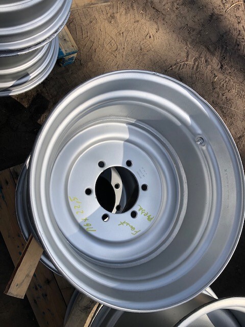 Felga 16.00x22.5 , 6 otworów - Riteņa disks - Lauksaimniecības tehnika: foto 1 Felga 16.00x22.5 , 6 otworów - Riteņa disks - Lauksaimniecības tehnika: foto 1