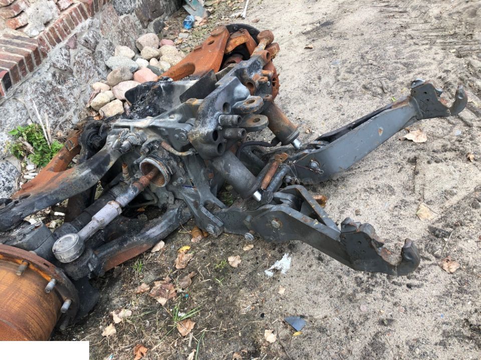 Fendt 927 - Dyferencjał - Diferenciālis - Lauksaimniecības tehnika: foto 3 Fendt 927 - Dyferencjał - Diferenciālis - Lauksaimniecības tehnika: foto 3