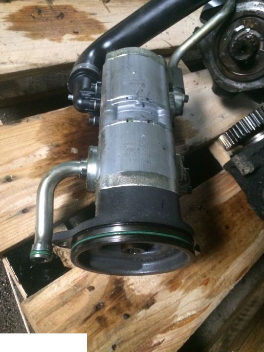 Fendt 939 - Pompa Hydrauliki Rexroth Tandem - Hidrauliskais sūknis - Lauksaimniecības tehnika: foto 1 Fendt 939 - Pompa Hydrauliki Rexroth Tandem - Hidrauliskais sūknis - Lauksaimniecības tehnika: foto 1