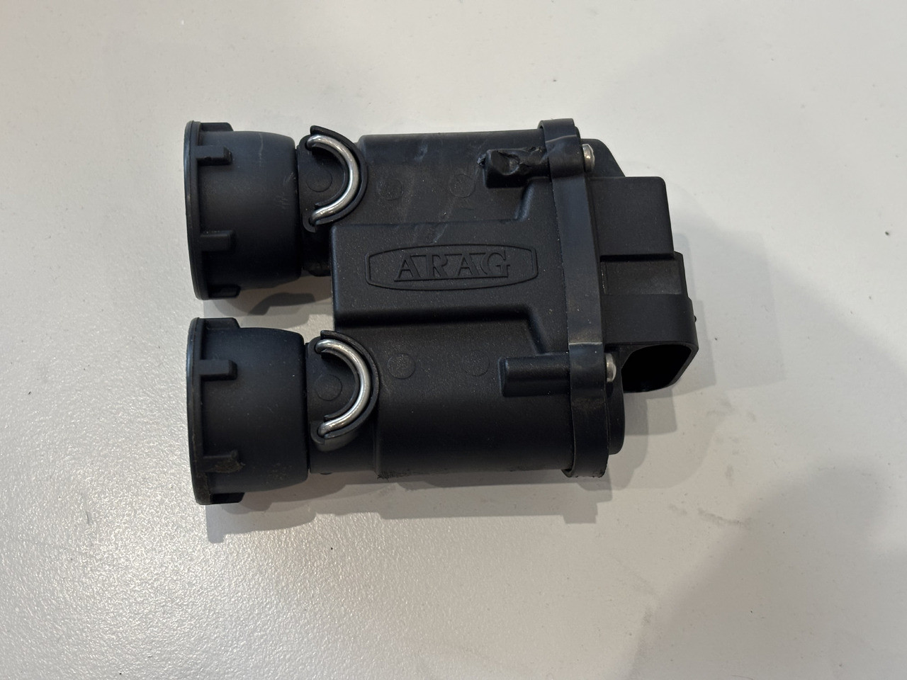 Fendt Rogator Zawór podwójny rozpylaczy ACP0436190 - Hidrauliskais vārsts - Lauksaimniecības tehnika: foto 1 Fendt Rogator Zawór podwójny rozpylaczy ACP0436190 - Hidrauliskais vārsts - Lauksaimniecības tehnika: foto 1