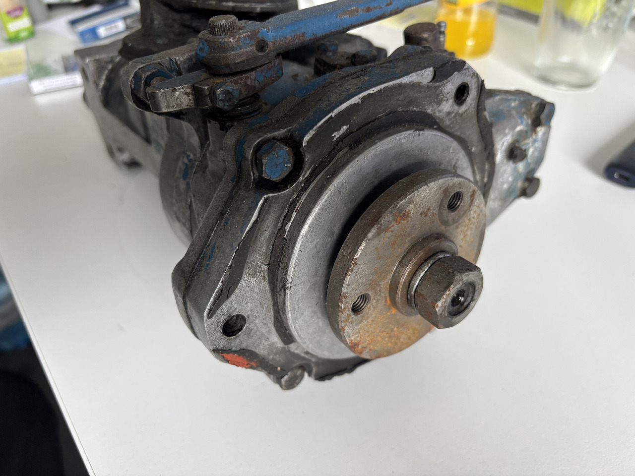 Degvielas sūknis - Lauksaimniecības tehnika Ford TW25 - pompa wtryskowa paliwa: foto 6 Degvielas sūknis - Lauksaimniecības tehnika Ford TW25 - pompa wtryskowa paliwa: foto 6