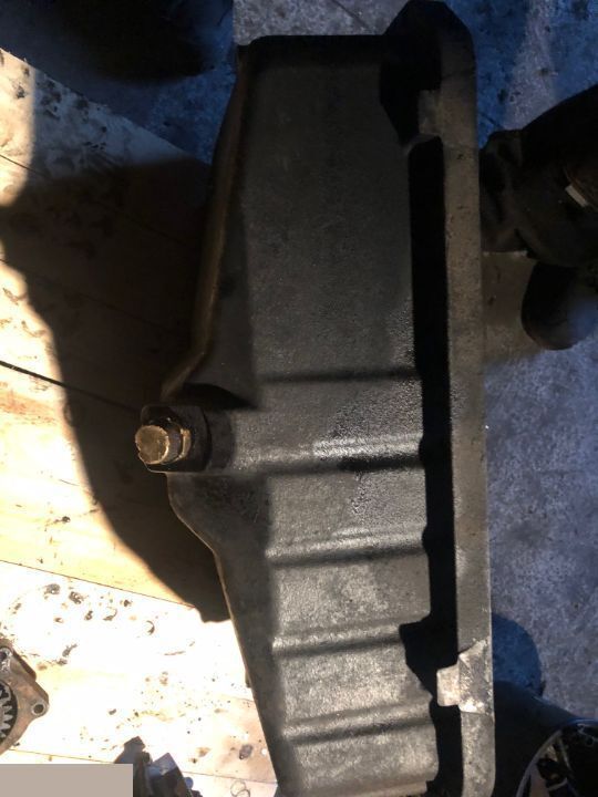 Iveco F4CE04 - Miska Olejowa 504043550 - Eļļas panna - Lauksaimniecības tehnika: foto 4 Iveco F4CE04 - Miska Olejowa 504043550 - Eļļas panna - Lauksaimniecības tehnika: foto 4