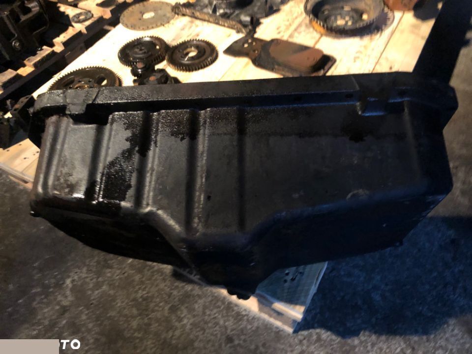 Iveco F4CE04 - Miska Olejowa 504043550 - Eļļas panna - Lauksaimniecības tehnika: foto 3 Iveco F4CE04 - Miska Olejowa 504043550 - Eļļas panna - Lauksaimniecības tehnika: foto 3