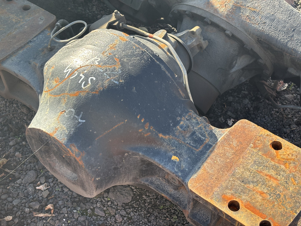 JCB 434S Most Przedni Most Tylni Oś Przednia Oś Tylnia Zwolnica Zwrotnica Obudowa Pochwa CZĘŚCI - Sānpārvads - Lauksaimniecības tehnika: foto 4 JCB 434S Most Przedni Most Tylni Oś Przednia Oś Tylnia Zwolnica Zwrotnica Obudowa Pochwa CZĘŚCI - Sānpārvads - Lauksaimniecības tehnika: foto 4