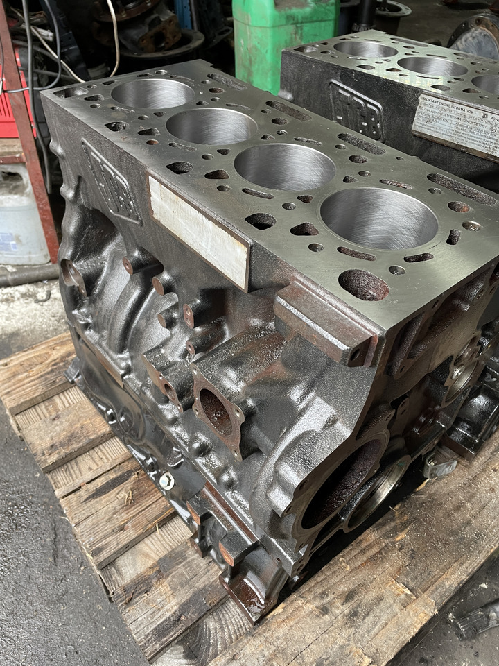 JCB 444 Dieselmax 97kW 4.4L - blok silnika po pełnej regeneracji 320/A1612 - Cilindru bloks - Lauksaimniecības tehnika: foto 2 JCB 444 Dieselmax 97kW 4.4L - blok silnika po pełnej regeneracji 320/A1612 - Cilindru bloks - Lauksaimniecības tehnika: foto 2