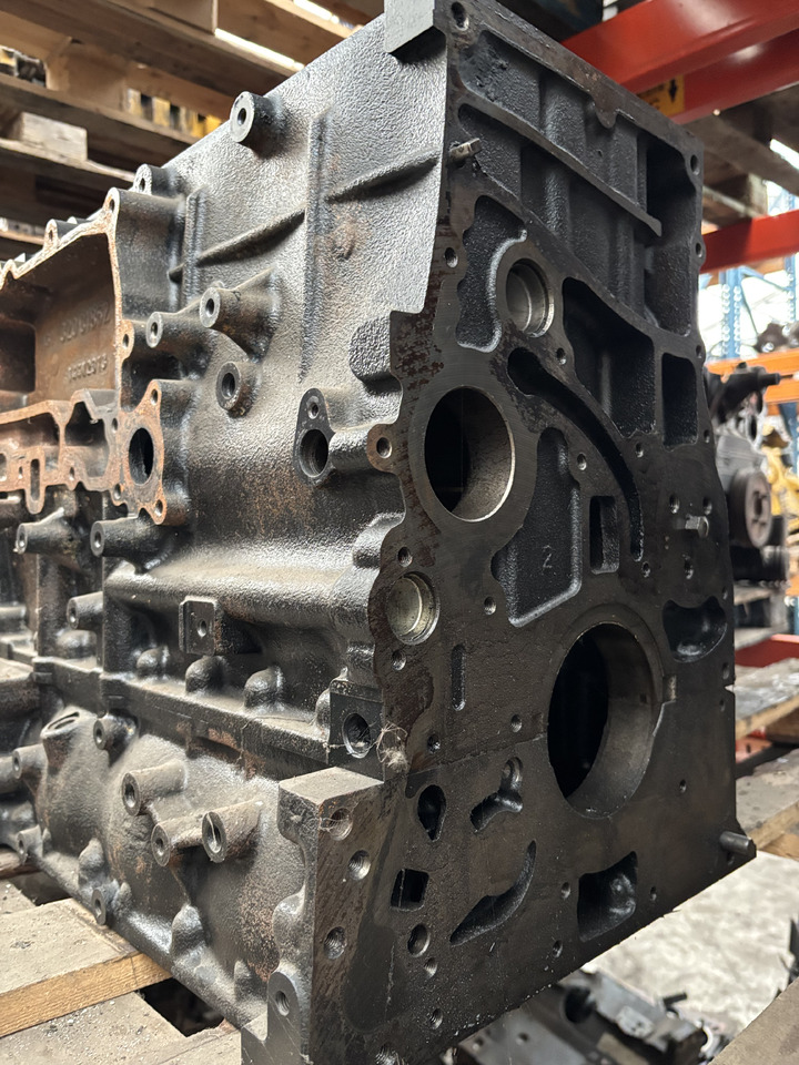 JCB 526-55 (32001852) Blok Silnika - Cilindru bloks - Lauksaimniecības tehnika: foto 4 JCB 526-55 (32001852) Blok Silnika - Cilindru bloks - Lauksaimniecības tehnika: foto 4