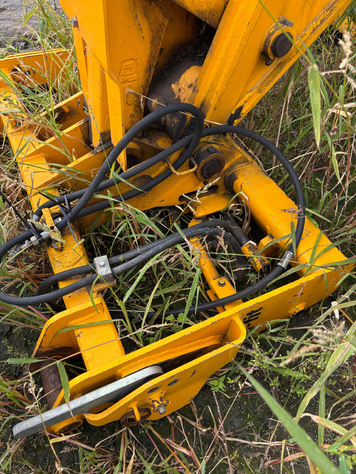 JCB 527-58 Karetka Q-Fit - Ātrā sakabe: foto 3 JCB 527-58 Karetka Q-Fit - Ātrā sakabe: foto 3