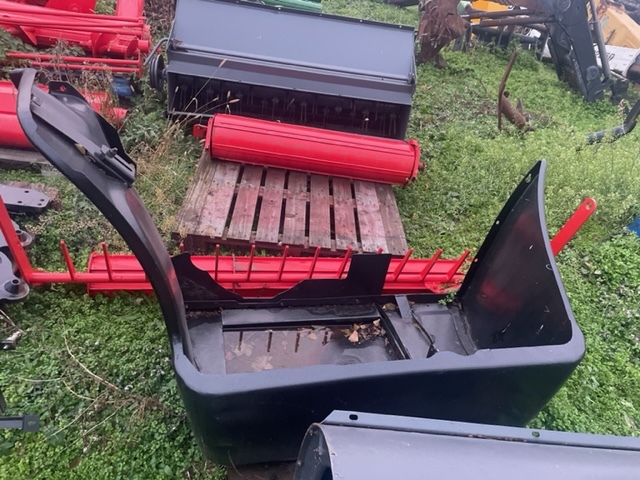 JCB 530-70 | 540-70 Obudowa Silnika - Motora pārsegs - Teleskopiskais iekrāvējs: foto 1 JCB 530-70 | 540-70 Obudowa Silnika - Motora pārsegs - Teleskopiskais iekrāvējs: foto 1