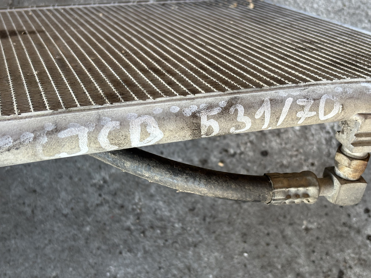 JCB 531-70 Chłodnica Klimatyzacji - Kondicioniera kompresors - Celtniecības tehnika: foto 3 JCB 531-70 Chłodnica Klimatyzacji - Kondicioniera kompresors - Celtniecības tehnika: foto 3